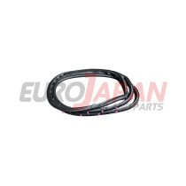Joint de porte avant gauche – Coin arrondi – Toyota Land Cruiser Série 7 (à partir de 08/1999)