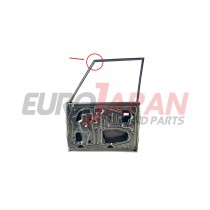 Porte avant droite – Coin anguleux – Toyota Land Cruiser Série 7