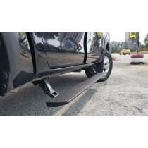 Marche pied électrique Toyota Hilux Revo 2014+ T-MAX, la paire