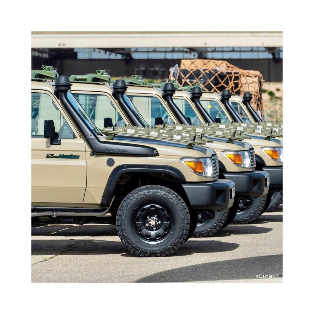 Kit élargisseurs d’ailes – Toyota Land Cruiser Série 78 (2007–2023) – ABS renforcé +55 mm