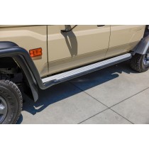 Marche Pied SUMMIT STEP 70 DC 8 CYL MY24 ARB – Protection 4x4