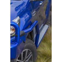 Marche-pieds ARB Summit pour Hilux 2015+ – Protection 4x4