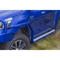 Marche-pieds ARB Summit pour Hilux 2015+ – Protection 4x4