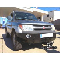 Pare-chocs avant Mitsubishi Montero Pinin avec treuil