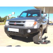 Pare-chocs avant Mitsubishi Montero Pinin avec treuil