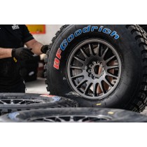 Jante alu Braid Winrace S 8x17 anthracite Toyota Hilux, Land Cruiser