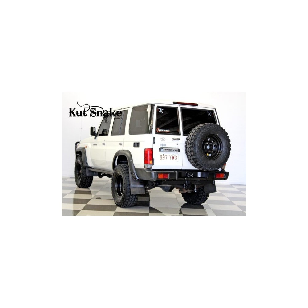 Élargisseurs d’ailes Land Cruiser 76 70mm Kut Snake 2007+
