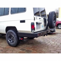 Pare-chocs arrière acier Toyota Land Cruiser HZJ78 (2007+) – Offroad renforcé