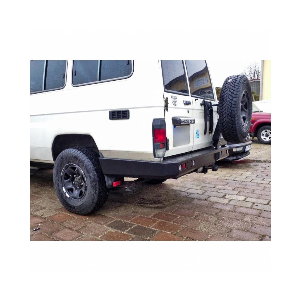 Pare-chocs arrière acier Toyota Land Cruiser HZJ78 (2007+) – Offroad renforcé