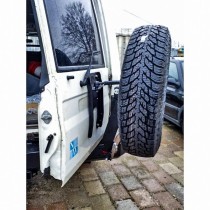 Porte roue Land Cruiser 78 79 F4x4 support roue arrière