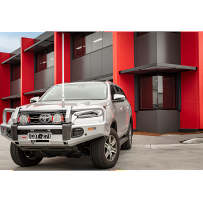 SUMMIT BAR ARB pour Fortuner MY21 : Pare-chocs 4x4 robuste
