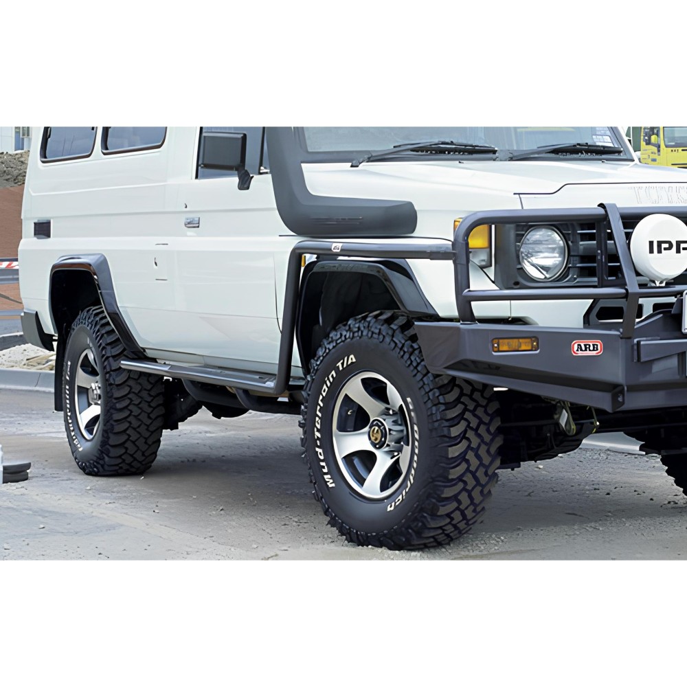 Marche pied arrière ARB Troop Carrier 78 – Protection 4x4 robuste