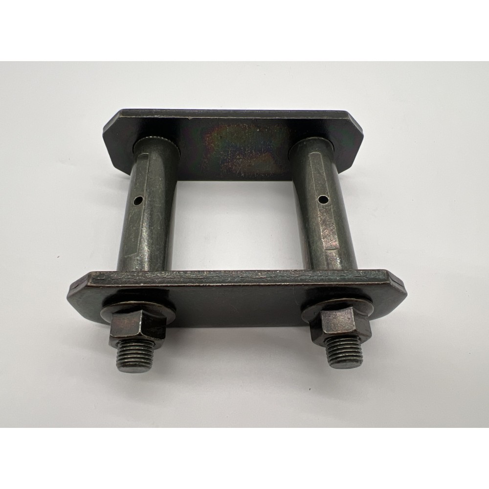 Jumelle graissable Navara D22 : Suspension renforcée 4x4