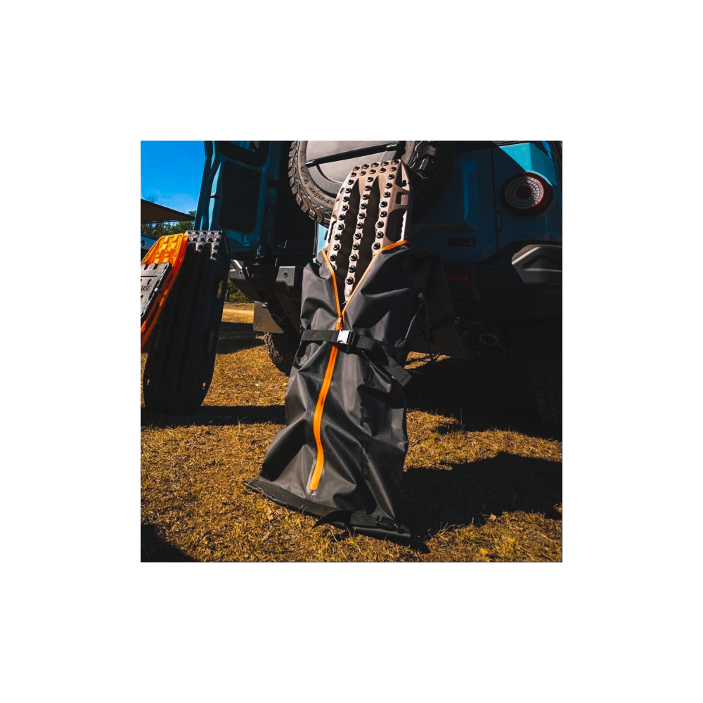Sac de transport MAXTRAX : rangez vos plaques de désensablage 4x4