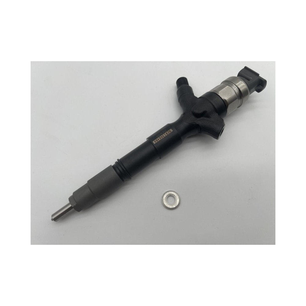 Injecteur Denso NEUF pour Land Cruiser KDJ15 et Hilux 3.0 D4-D