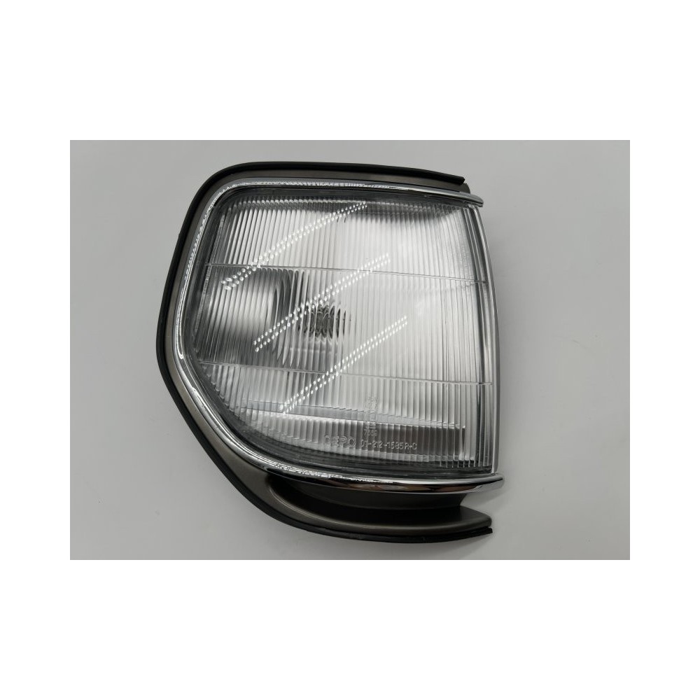 Achetez veilleuse AVG HZJ80 Depo pour Land Cruiser 80 phares carrés
