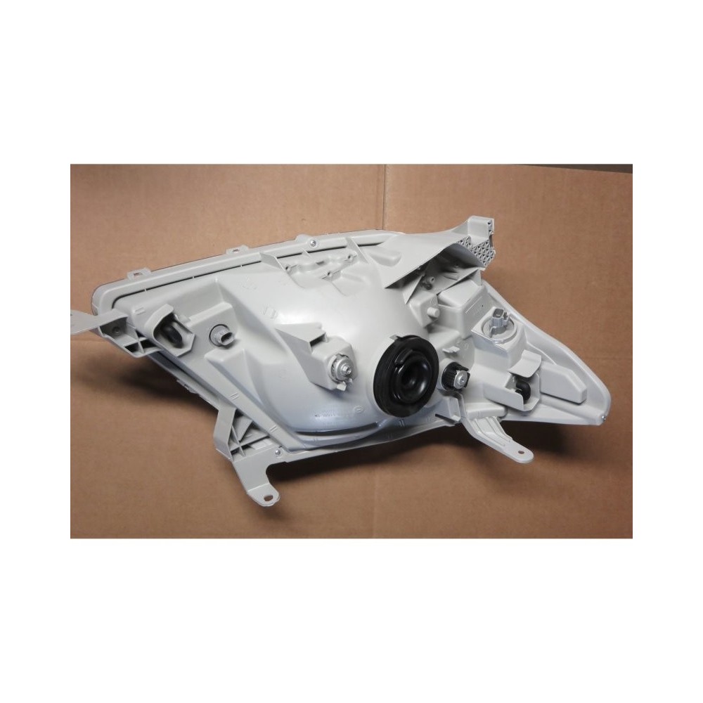 Optique AVG Hilux 2005-2008 Depo – Phare avant Toyota fiable