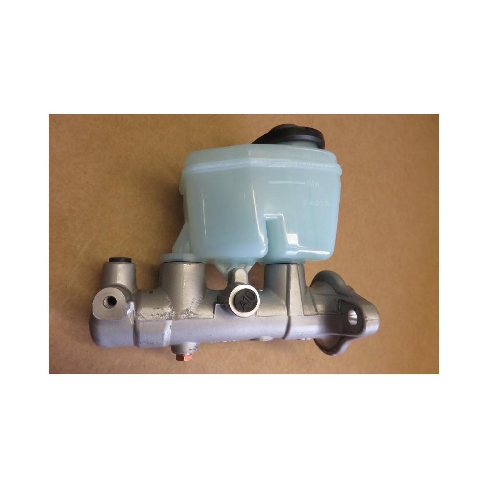 Maître cylindre de frein J7 99 Aisin pour Land Cruiser 70