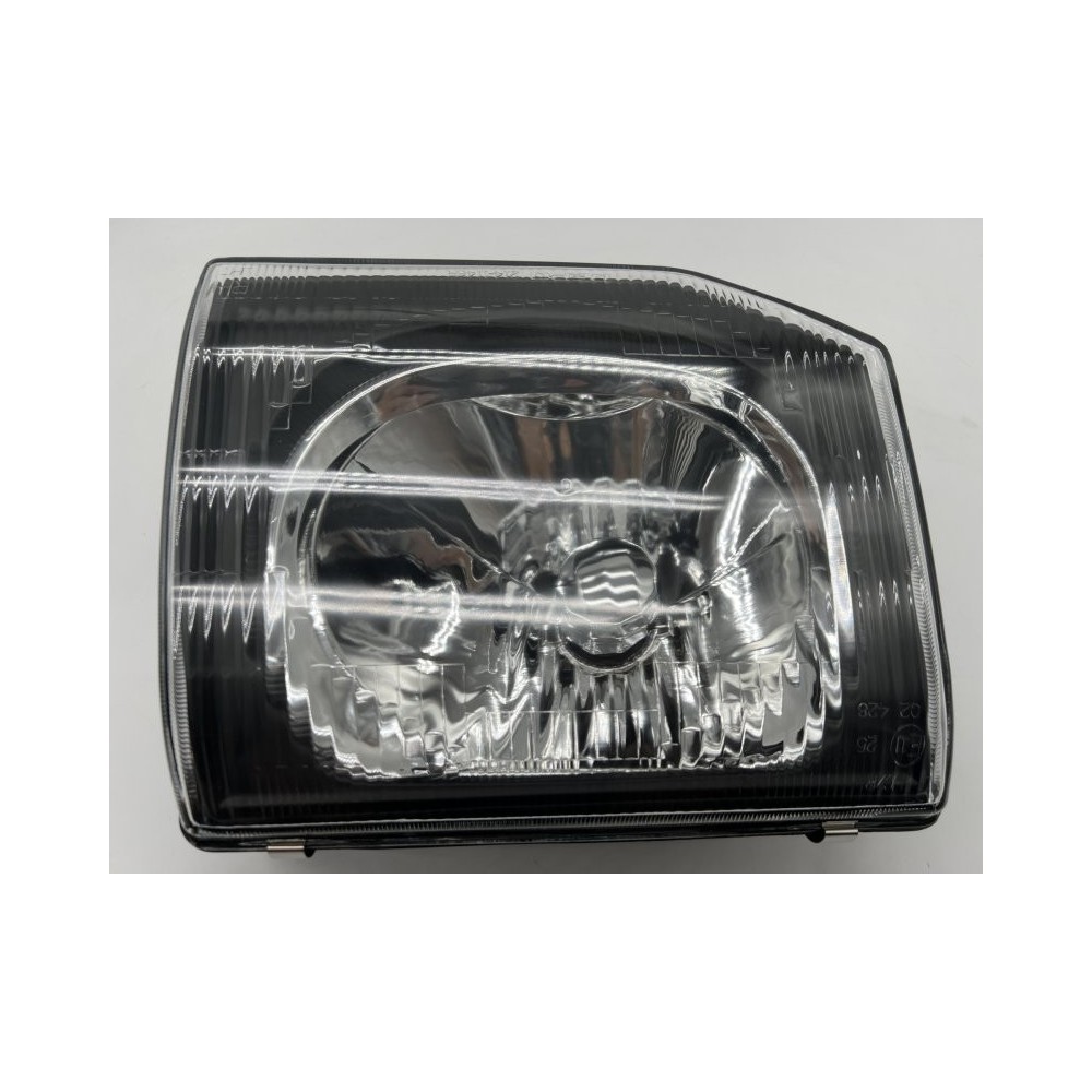 Optique avant droit Depo pour Pajero II 98 – Qualité & Prix