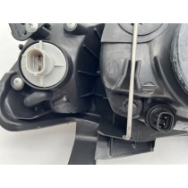 Optique avant droite L200 KB4T 2010 Depo – Pièce auto fiable