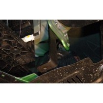 Protection sous moteur et de la boîte de vitesse Mazda 2