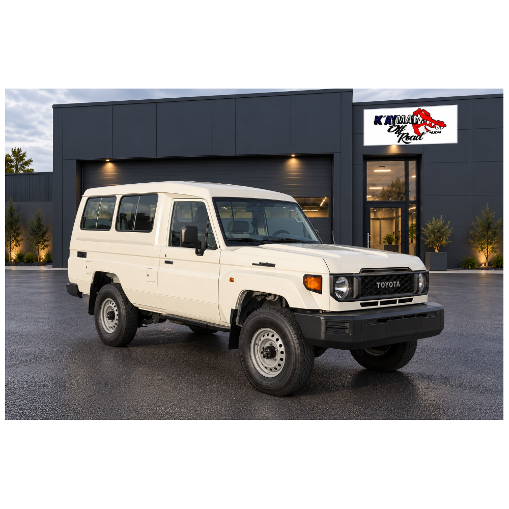 Toyota Land Cruiser GRJ78 Série 70 V6 4.0 Essence 228 ch BVM5 – Blanc – 4 Places – 2025