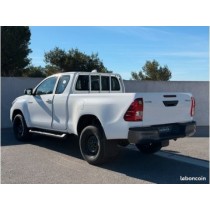 Toyota Hilux LeCap Extra Cabine 2.8 204 ch BVA6 – Blanc