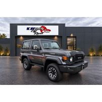 Toyota Land Cruiser GRJ71 40ème Anniversaire VX – V6 4.0L Essence 228 ch BVA6 – Gris