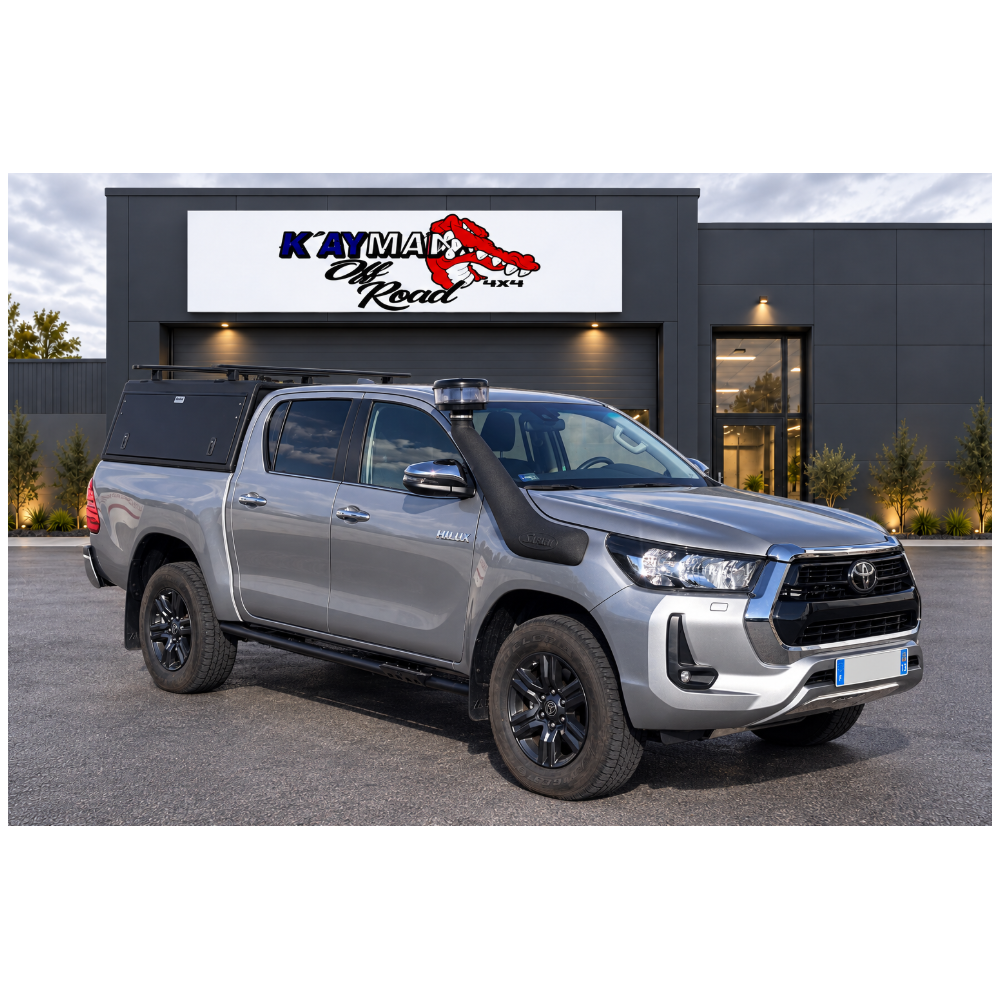 Toyota Hilux Legend Double Cabine 2.8 D-4D 204 ch BVA6 – Gris – Préparé Raid – 380 km
