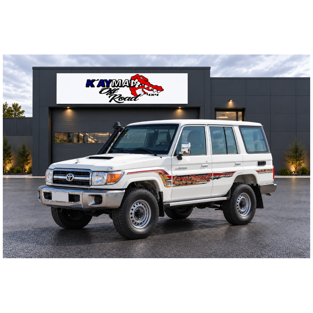 Toyota Land Cruiser VDJ76 LX – V8 4.5L Turbo Diesel BVM – Blanc – 4 Places
