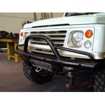 PARE-CHOCS TUBULAIRES AVANT DE TYPE A AVEC A-BAR POUR SUZUKI SAMURAI