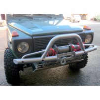 PARE-CHOCS TUBULAIRE AVANT AVEC SUPPORT DE TREUIL ET A-BAR POUR MERCEDES G