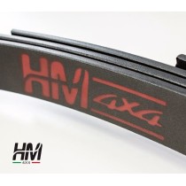 Paire de lames de ressort arrière +5cm Suzuki Samurai et SJ avec rotule