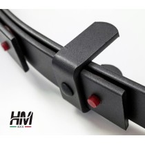 Paire de lames de ressort arrière +5cm Suzuki Samurai et SJ avec rotule