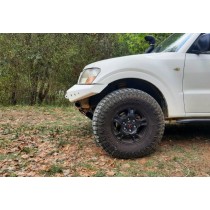 Pare-chocs avant avec base de treuil POUR MITSUBISHI MONTERO / PAJERO V60