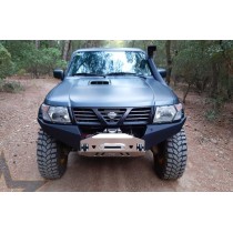 Pare-chocs avant pour Nissan Patrol GR Y61 DISPO SOUS 4 SEMAINES