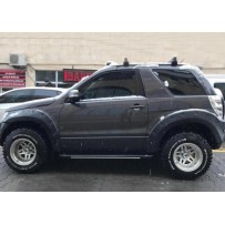 ÉLARGISSEURS D'AILES EN PLASTIQUE SUZUKI GRAND VITARA 2 (06-15)