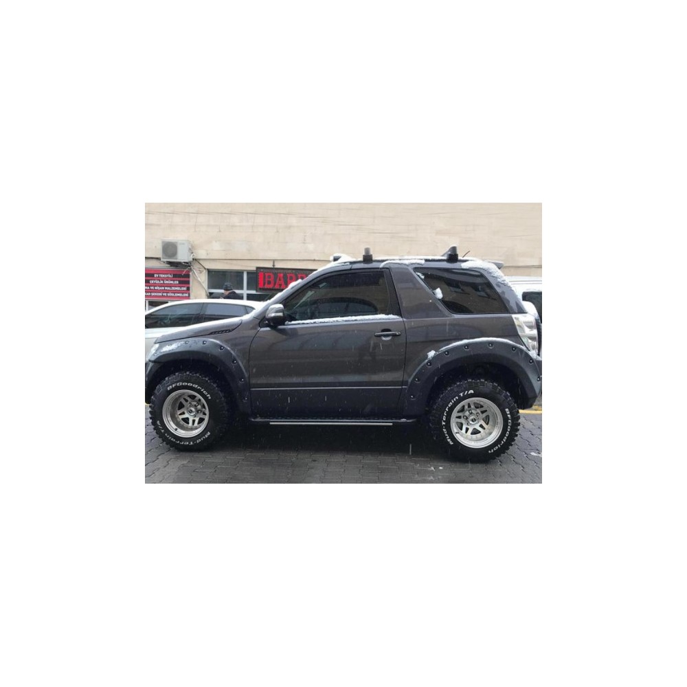 ÉLARGISSEURS D'AILES EN PLASTIQUE SUZUKI GRAND VITARA 2 (06-15)