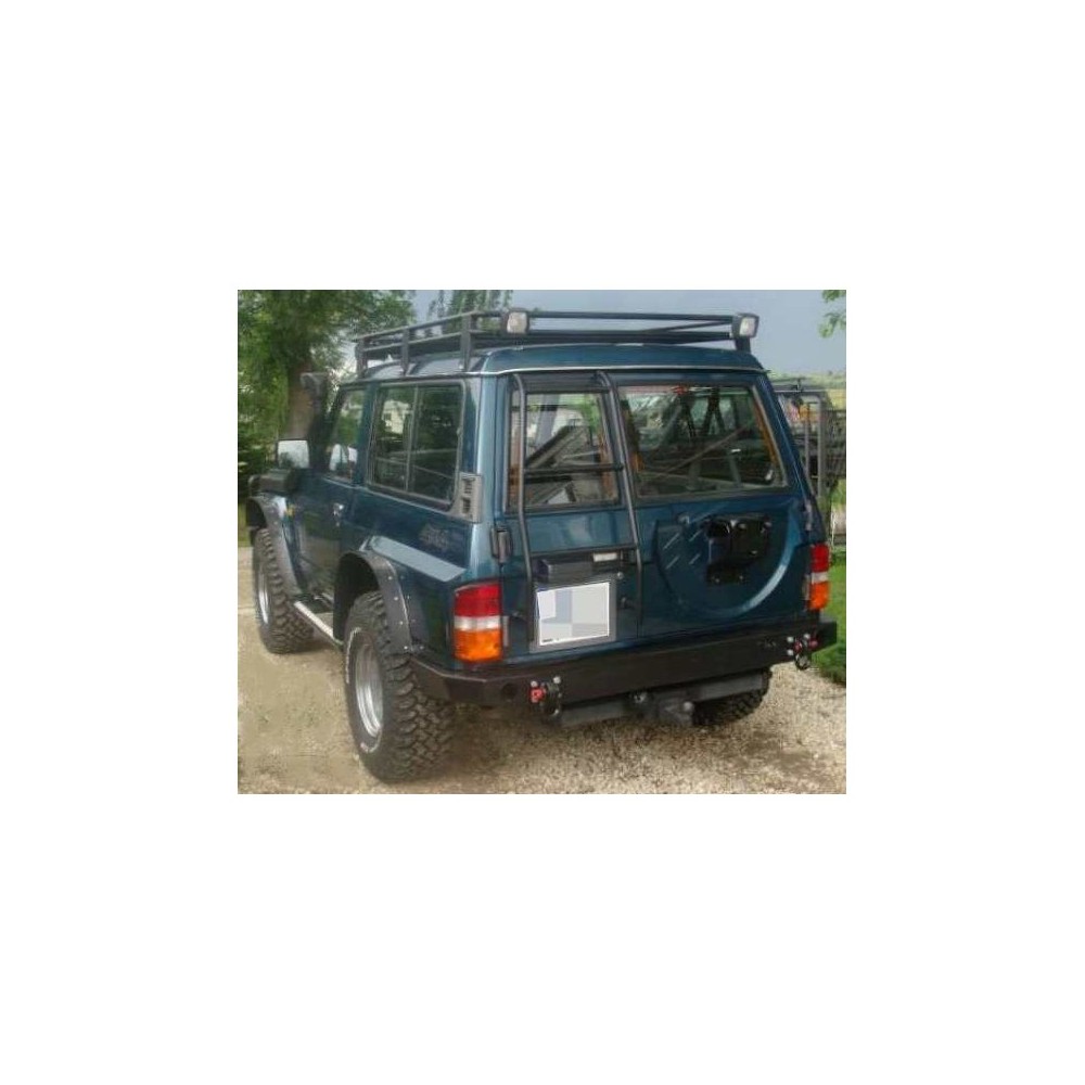 PARE-CHOCS ARRIERE NISSAN PATROL Y60