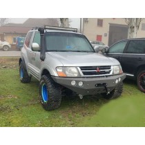 PARE-CHOCS AVANT M1 MITSUBISHI PAJERO V60